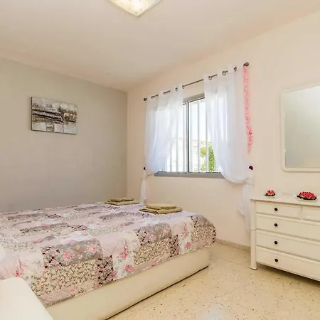Sleeps 6 Pool Wifi كالاو سالفاجي